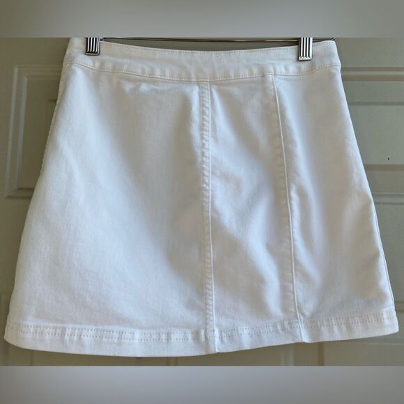 Free People Little Daisies White Button-Front Mini Skirt Size 0 - Picture 3 of 11